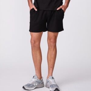 Monrow Black Drawstring Shorts in Large